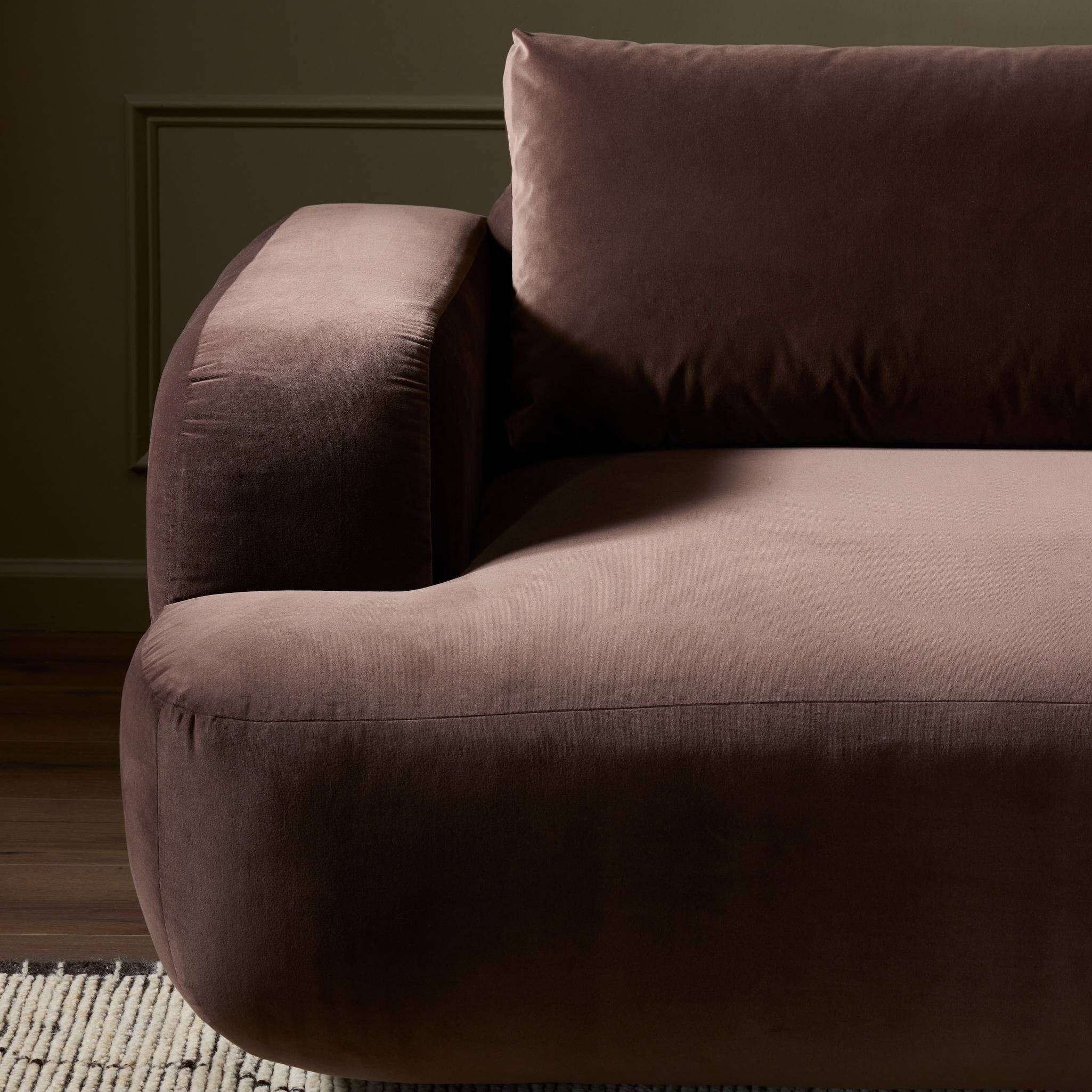 Benito Sofa