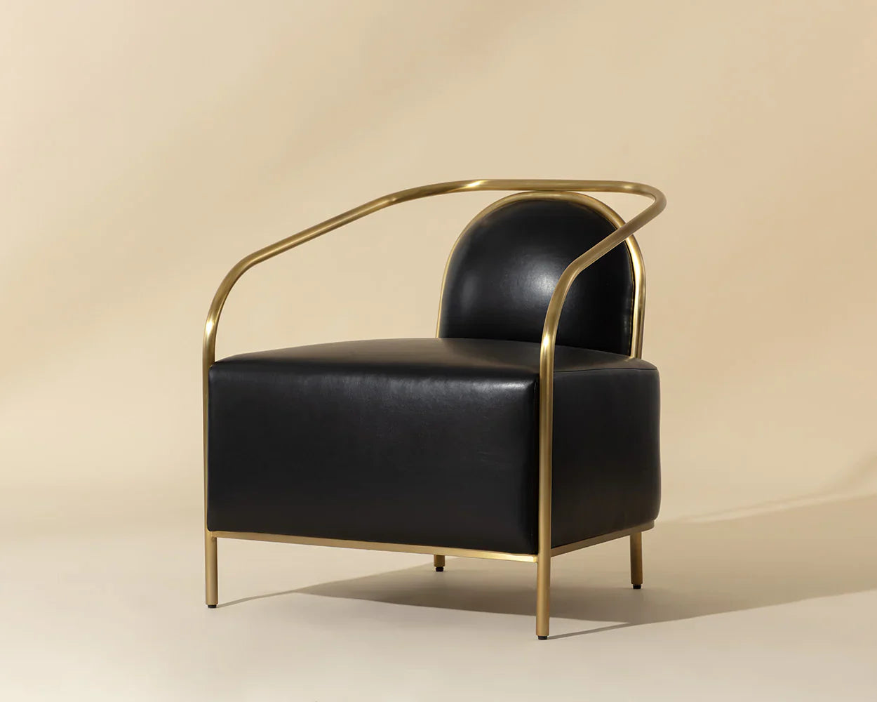 Lira Lounge Chair