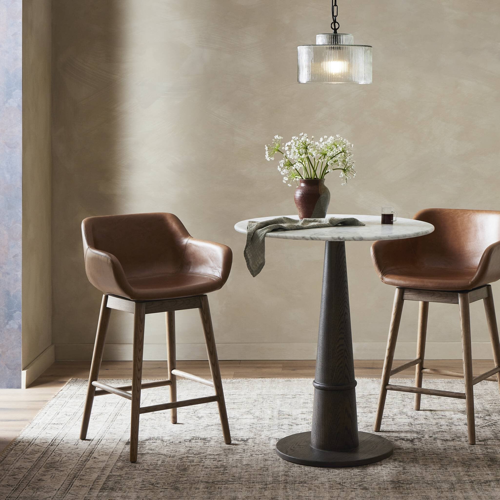 Hannah Swivel Bar Stool