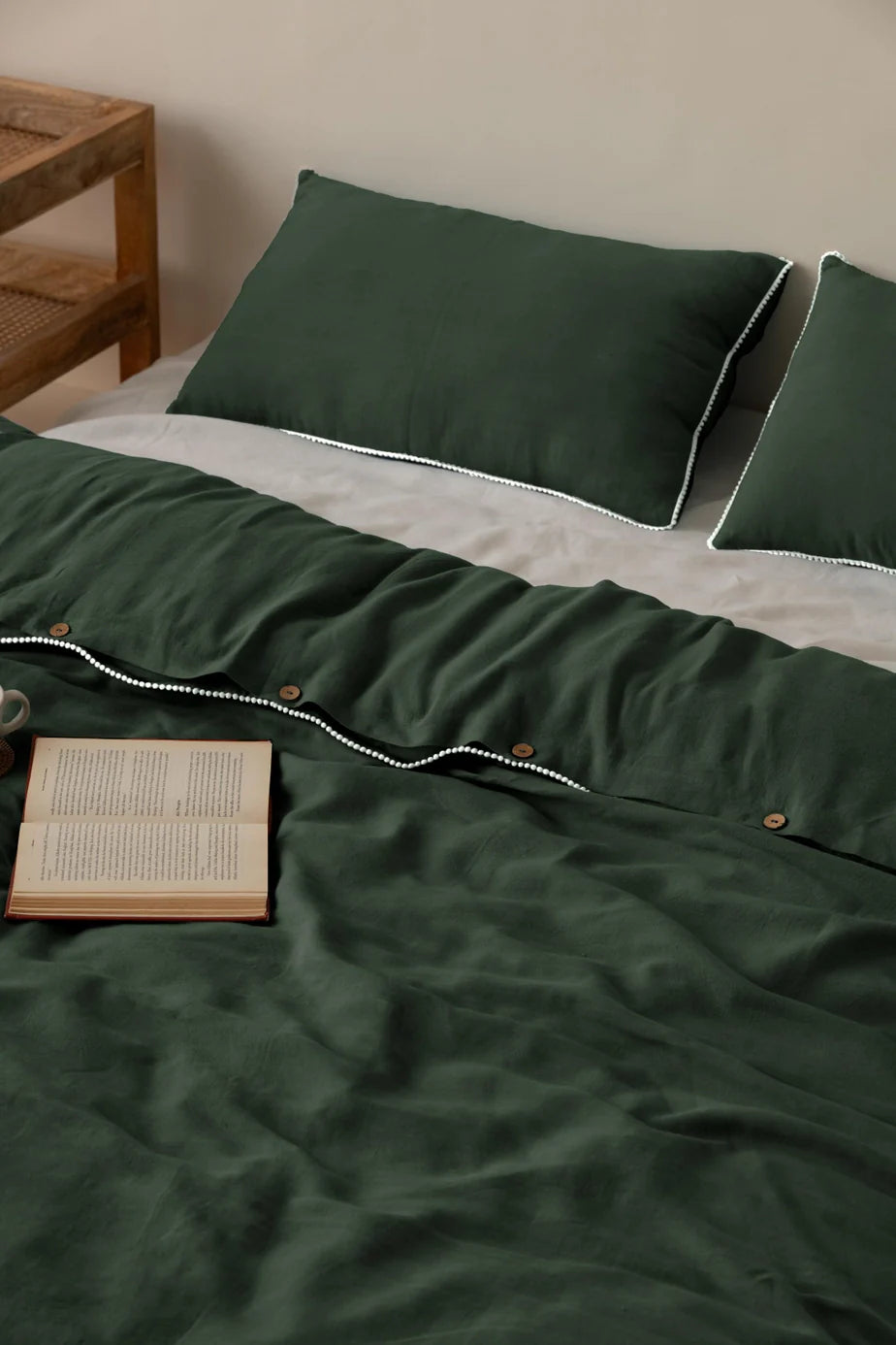 Linen Delight Lace Duvet Cover with Pillowcases