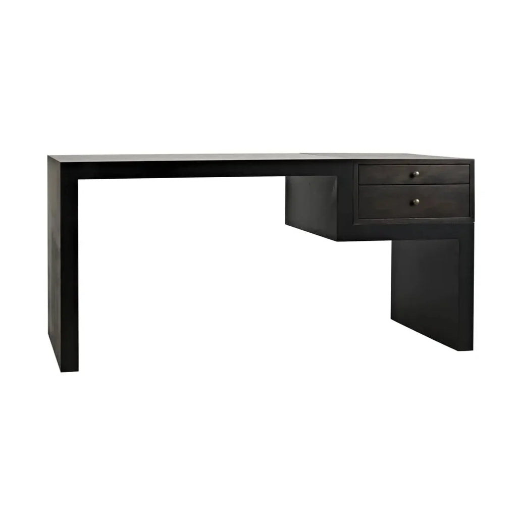 Alvaro Desk