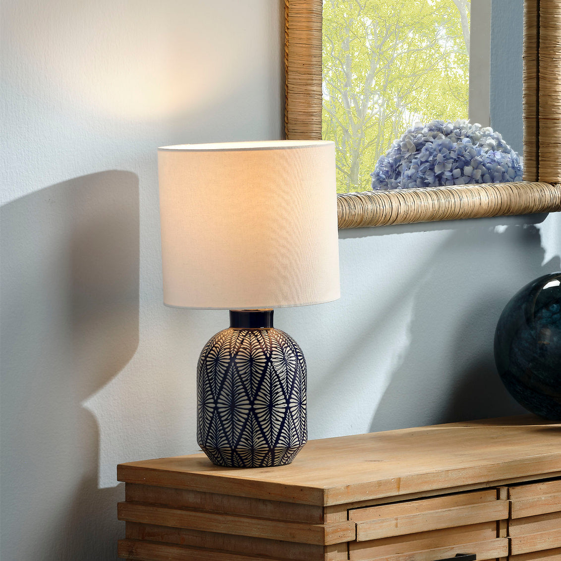 Ada Table Lamp