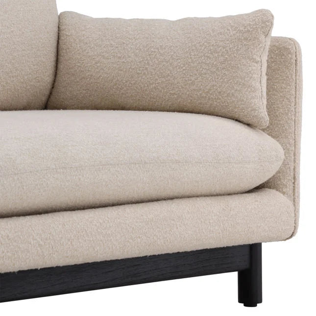 Cassandra Sofa